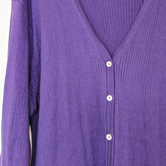 Vintage 70% Silk Ribbed Knit Cardigan in Purple by Kevo Woman - Picture 2 of 7